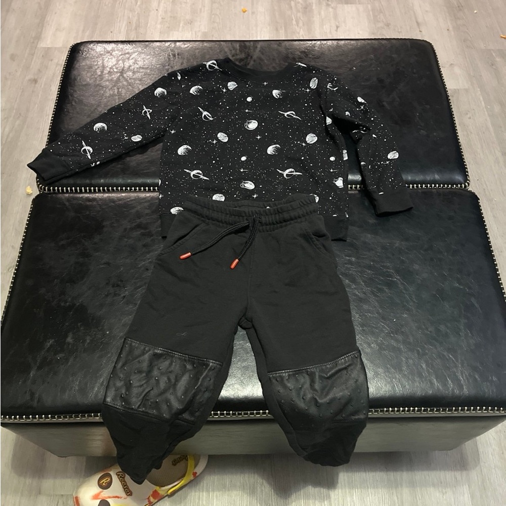 Black Space-Themed Kids Sweatshirt and Joggers Set
